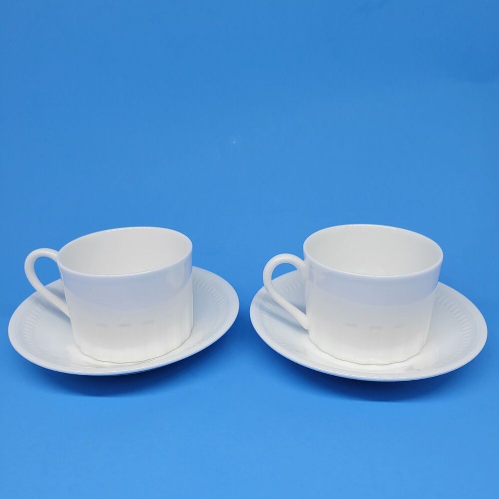 Wedgwood Colosseum White Set Of 2 Cups And 2 Saucers Excellent Condition